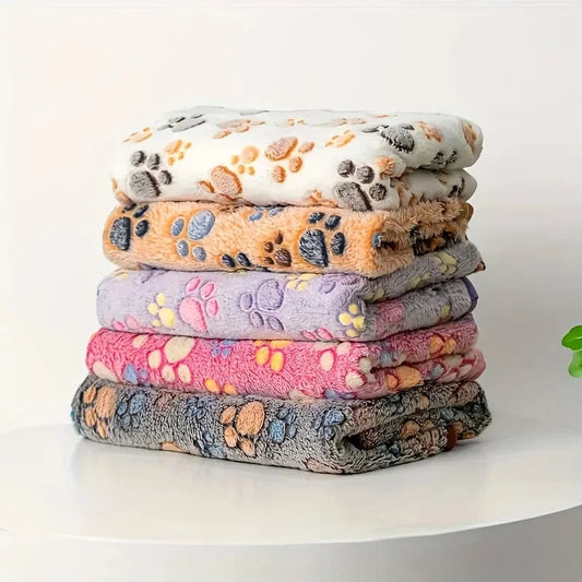 ZEDAPaw Warm Paw Print Throw for Dogs, Cats, Puppies & Kittens